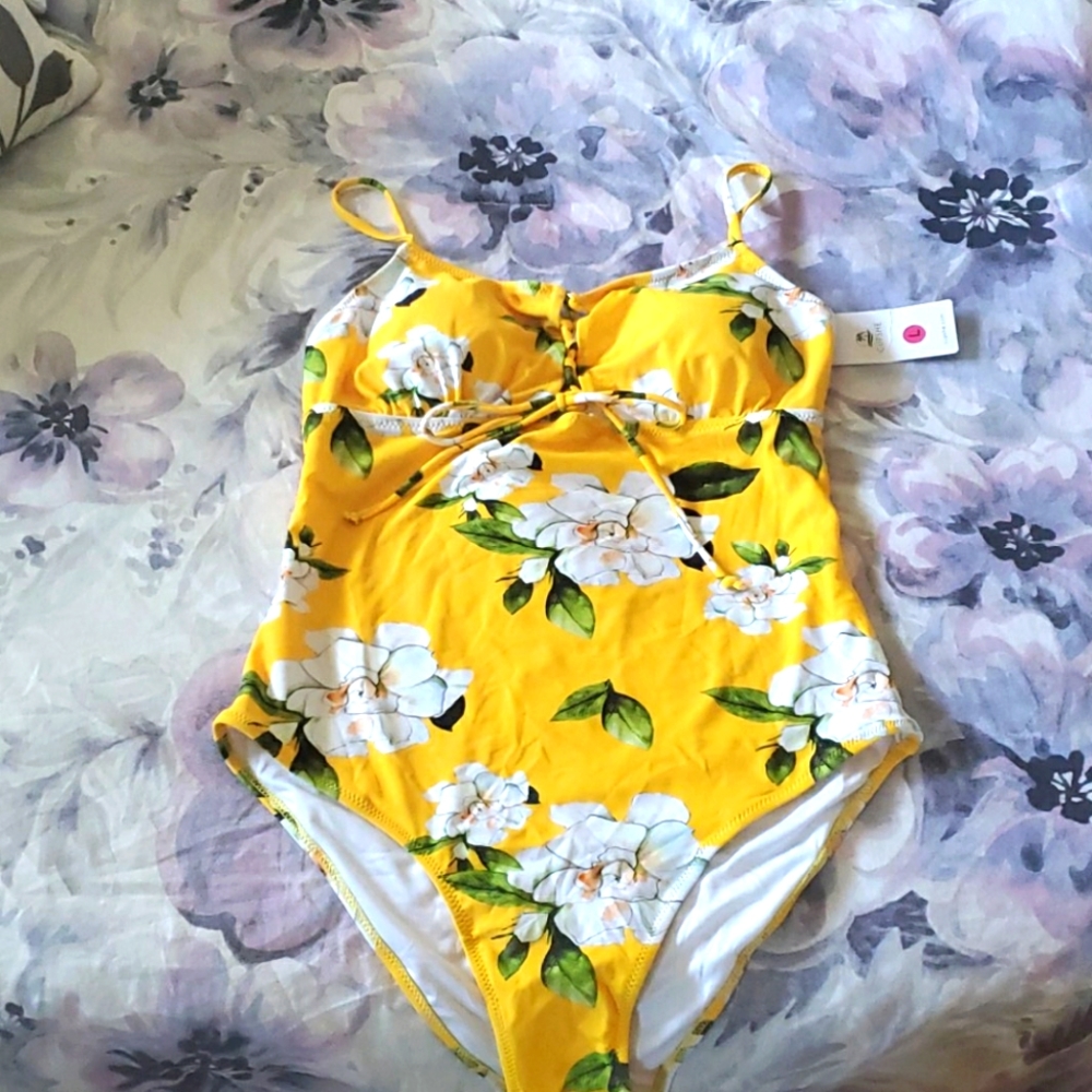 Yellow flower swimsuit